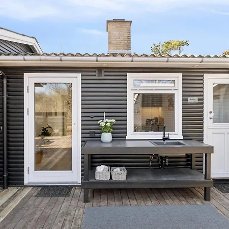 Semesterbostad Aida - 400m From The Sea By Interhome *